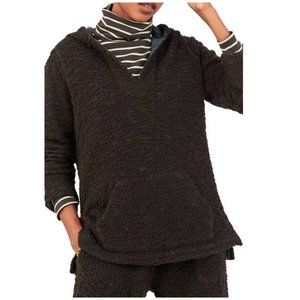 Faherty Seabrook fleece poncho NWT